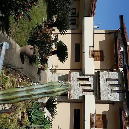 Apartment Casa Fiore *